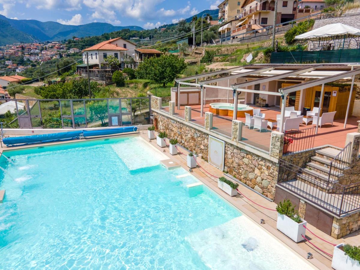 Residence Villa Il Casale - Appartamenti Wellness E Piscina Riscaldata Tovo San Giacomo Dış mekan fotoğraf