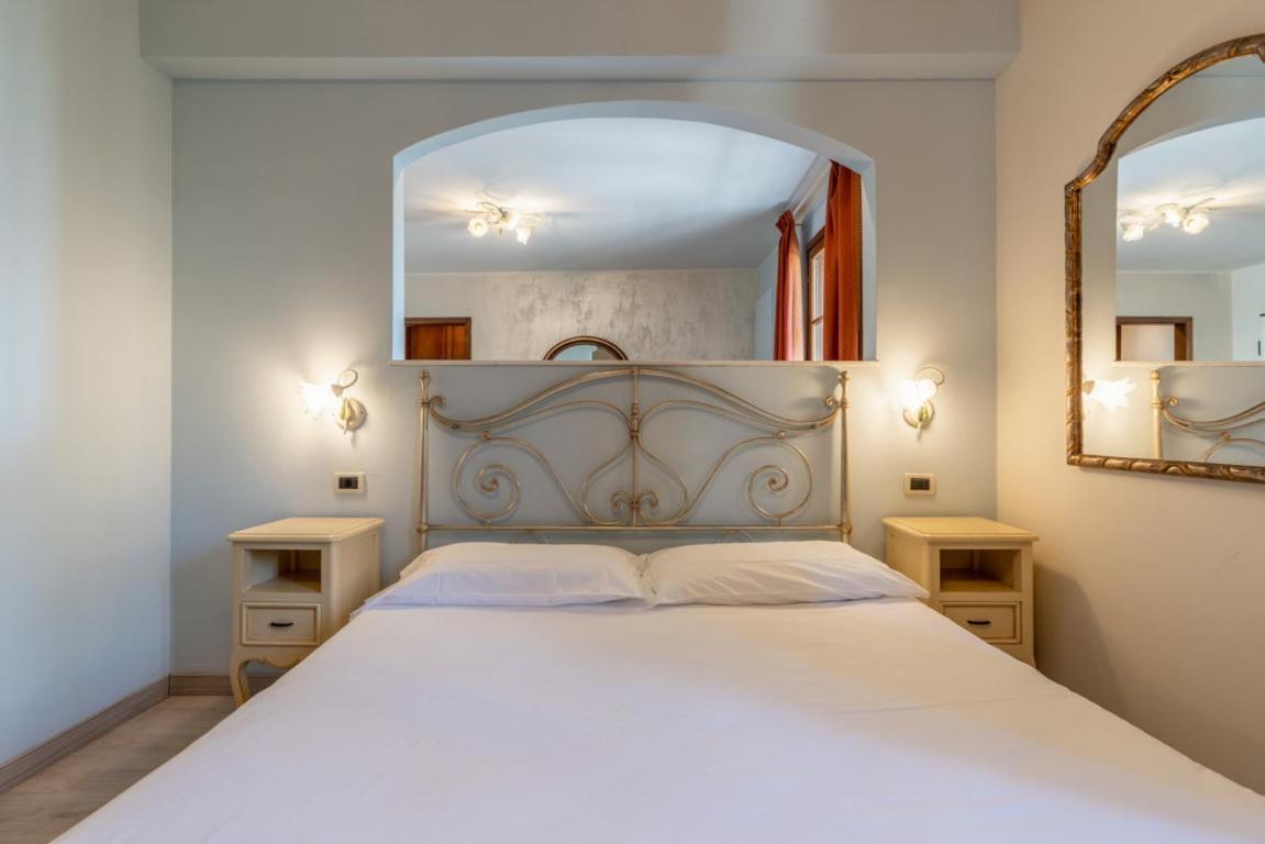 Residence Villa Il Casale - Appartamenti Wellness E Piscina Riscaldata Tovo San Giacomo Dış mekan fotoğraf